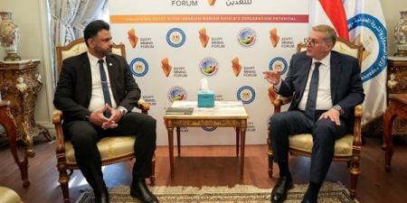 وزير البترول يبحث مع وفد «وورلي» العالمية تعزيز التعاون بالمشروعات التعدينية