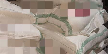 ضبط طن سكر ناقص الوزن و120 شيكارة دقيق وسجائر مجهولة المصدر بالإسماعيلية
