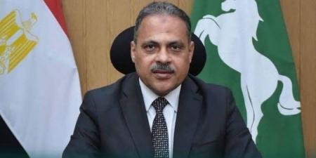 ضمن مبادرة أنت تشكو والمحافظ يستجيب، تحرك عاجل لحل مشكلات القمامة والمخابز والطرق في الشرقية