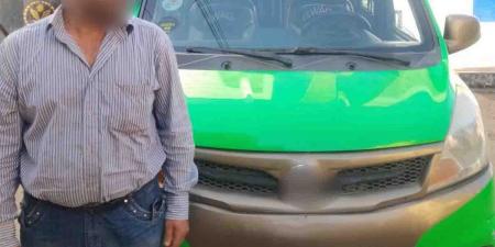 ضبط سائق بالمنوفية بعد قيادته برعونة وفتح الباب أثناء السير