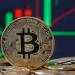 "بيتكوين" تتجاوز 62,000 دولار وسط ترقب هدنة في الشرق الأوسط
