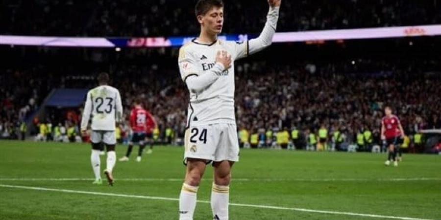 10
      أندية
      تتنافس
      على
      التعاقد
      مع
      لاعب
      ريال
      مدريد