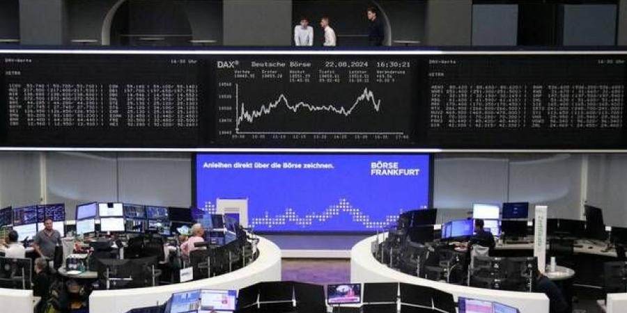 أسهم
      أوروبا
      تتراجع
      مع
      ترقب
      مستجدات
      المحادثات
      التجارية