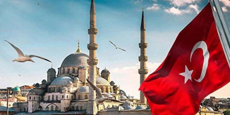 موديز
      ترفع
      تصنيف
      تركيا
      الائتماني
      مع
      تحسن
      الثقة
      بالاقتصاد
      والتزام
      بالإصلاحات