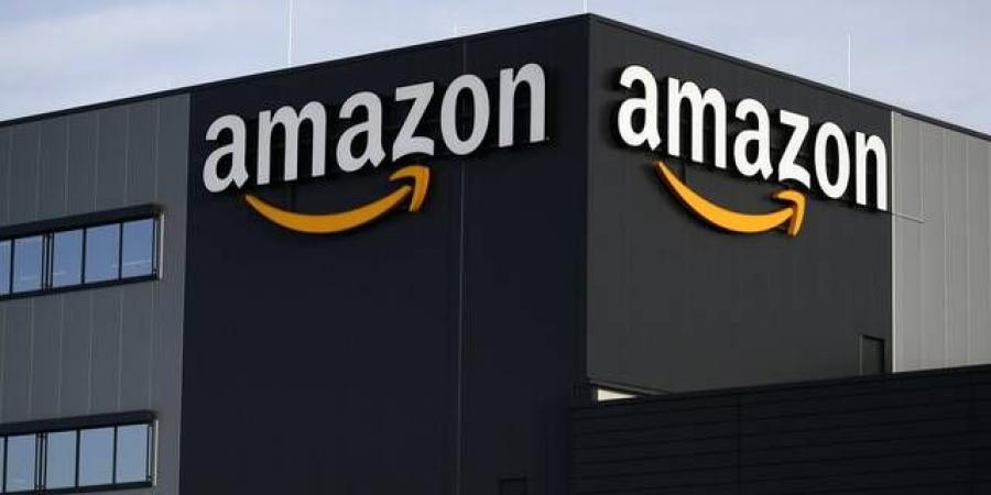 سهم
      "أمازون"
      يتراجع
      7%
      بفعل
      مخاوف
      بشأن
      تحديات
      الذكاء
      الاصطناعي