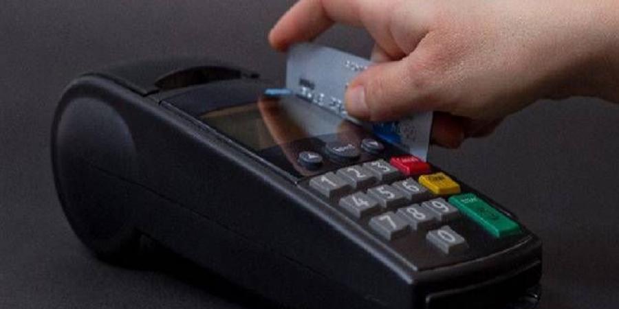 إنفاق
      المستهلكين
      بالسعودية
      عبر
      مبيعات
      نقاط
      البيع
      يتراجع
      12.3%
      خلال
      أسبوع