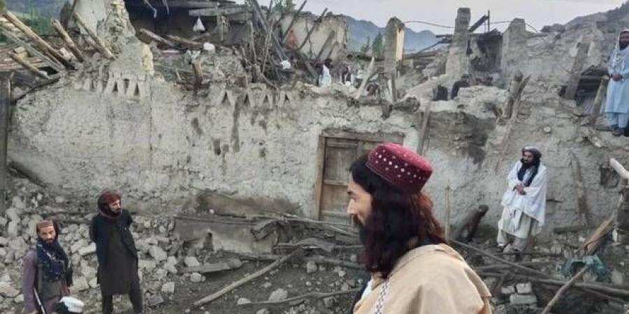 زلزال
      بقوة
      5.2
      درجة
      يضرب
      منطقة
      هندوكوش
      في
      أفغانستان