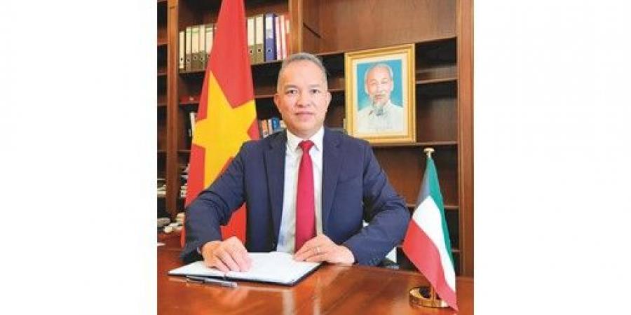 فيتنام
..
80
عاماً
من
مسيرة
الكفاح
من
أجل
الاستقلال
والحرية
والتنمية
المستدامة..
بقلم
:
سفير
فيتنام
نجوين
دوك
ثانغ