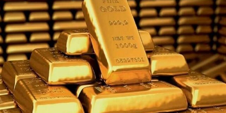الذهب
      يتخطى
      أعلى
      مستوياته
      التاريخية
      ويسجل
      إغلاقاً
      قياسياً
      جديداً