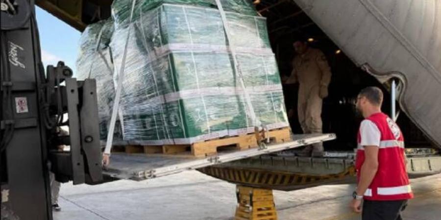 وصول
      الطائرة
      الإغاثية
      السعودية
      الـ67
      إلى
      العريش
      لدعم
      الشعب
      الفلسطيني
      في
      غزة