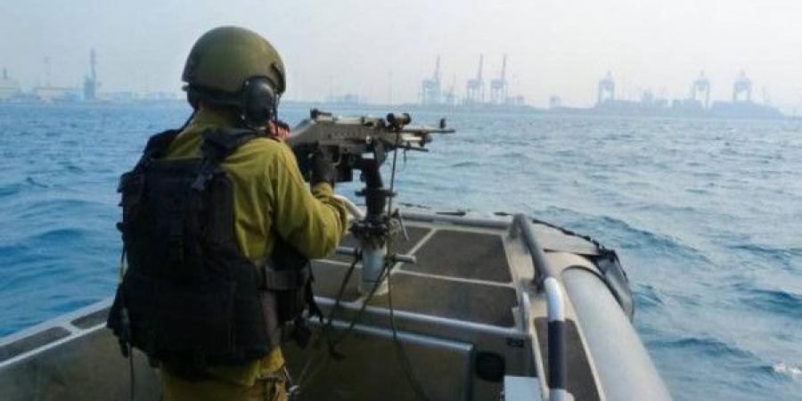 الاحتلال يعتقل 5 صيادين بينهم 3 أشقاء من بحر مدينة غزة