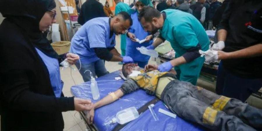 إصابات جراء إلقاء الاحتلال قنبلة على مدرسة في حي الدرج شرق غزة