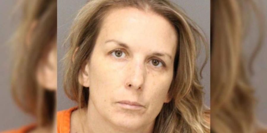 جريمة حيّرت المحققين.. أمريكية تقتل طفلها والابنة تبلغ الشرطة