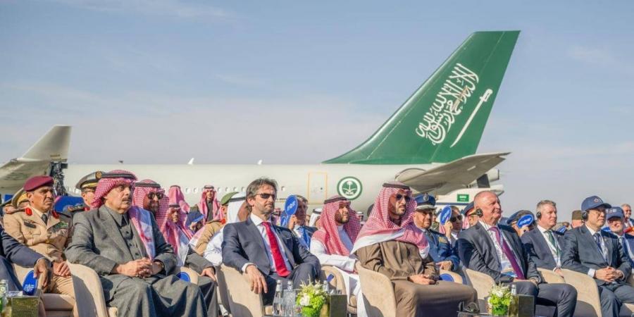 تحت رعاية خادم الحرمين الشريفين ونيابة عنه.. 
وزير الدفاع يفتتح معرض الدفاع العالمي 2026