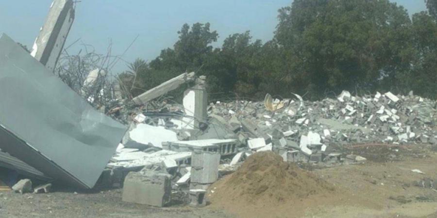 أمانة جدة تُزيل 3 مواقع إحداثات مخالفة على مساحة 3 آلاف متر مربع