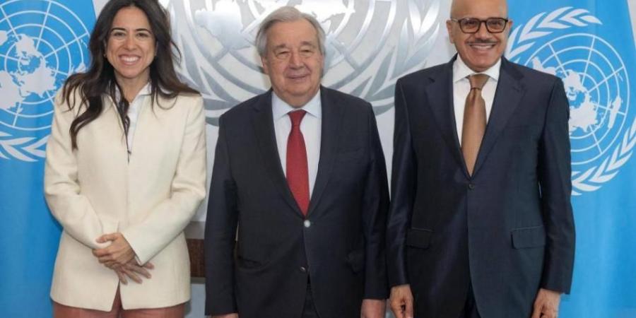 الإمارات والبحرين تؤكدان ضرورة استعادة حرية الملاحة بمضيق هرمز