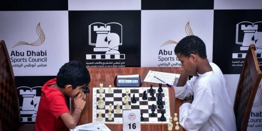 مشاركة مميزة في بطولتي الإمارات والهواة للشطرنج