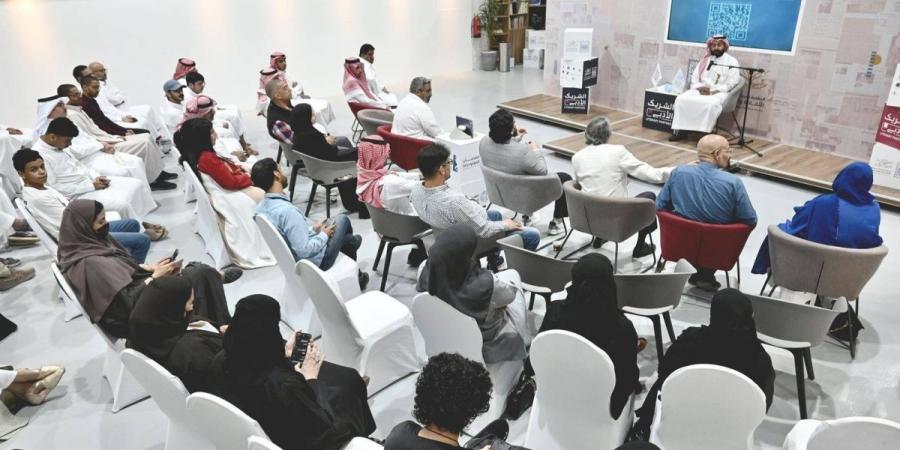 «فنون الدمام» تستعرض المشهد الفني المحلي