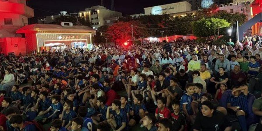 من أجل زيكو، جماهير المنوفية تحتشد لدعم المنتخب في أولى مباريات كأس العالم (صور)