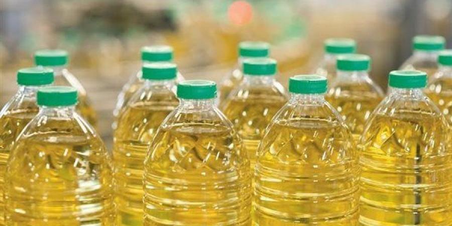 لتر عباد الشمس يسجل 103 جنيهات، أسعار الزيت في الأسواق اليوم الإثنين