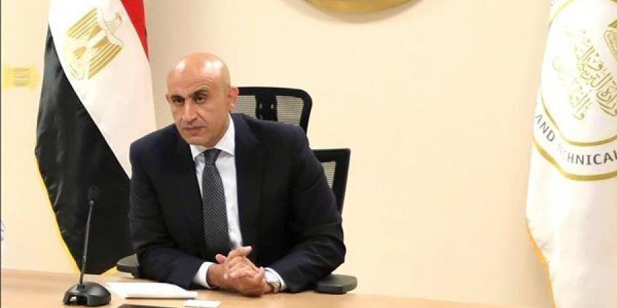 بسبب "الهوم سكولينج" وضبط الدبلومة الأمريكية، التعليم تعاقب 32 مدرسة دولية