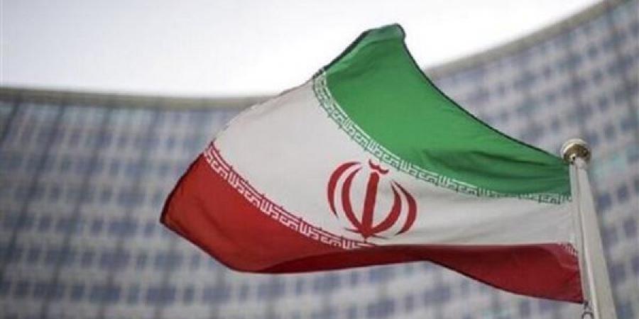 إيران: توظيف 25 مليار دولار من الأصول المفرج عنها لتطوير البنى التحتية