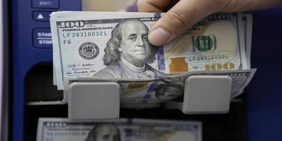 تراجع جديد في سعر الدولار أمام الجنيه بتعاملات اليوم الإثنين