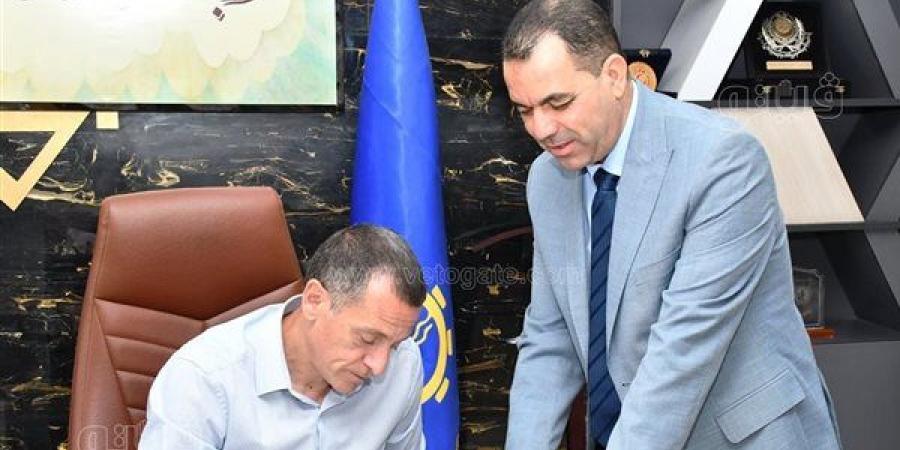 لتحسين الخدمات المقدمة للمواطنين، محافظ أسوان يصدر حركة تغييرات بالوحدة المحلية لمركز إدفو