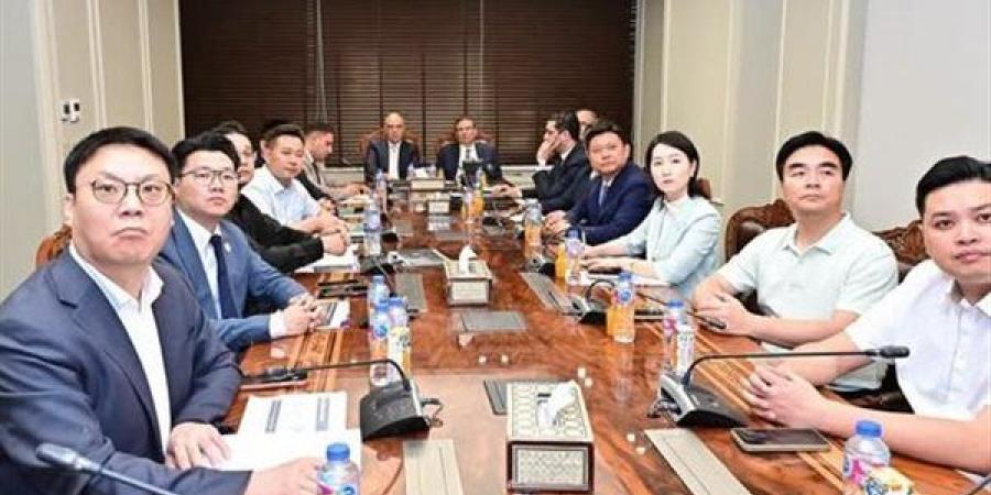 وزير الزراعة: نسعى لفتح آفاق جديدة لزيادة الصادرات إلى الأسواق العالمية
