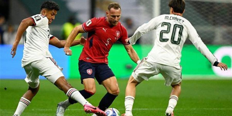 المكسيك تضرب التشيك بثلاثية نظيفة وتتأهل بالعلامة الكاملة في كأس العالم (فيديو)