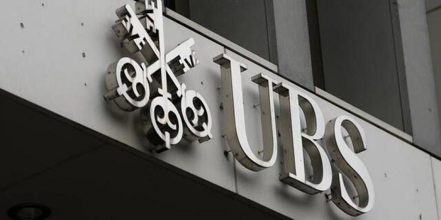 بنك "UBS" يخفض توقعات النفط ويرجح تعافياً مع تباطؤ الإنتاج