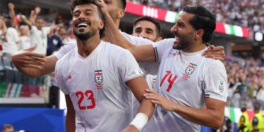 رضايان يسجل هدف التعادل لصالح إيران في مرمى مصر (فيديو)