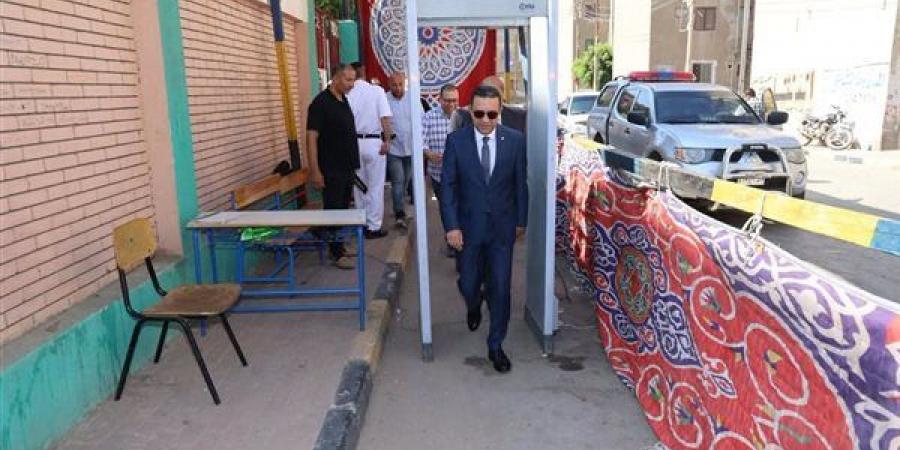 محافظ المنوفية يشدد على توفير المناخ المناسب لطلاب الثانوية العامة