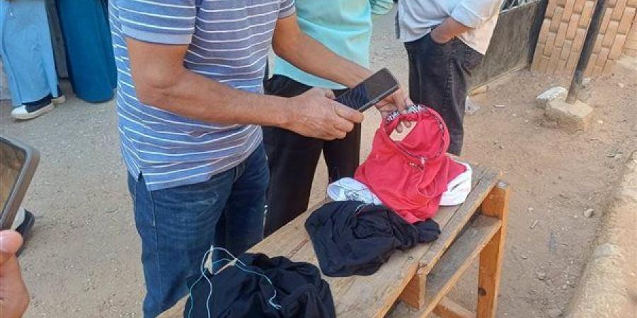 سماعات في علب مناديل، جهاز حديث يكشف محاولات غش غريبة بامتحان العربي (صور)