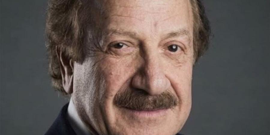 مايا إبراهيم تكتب: محمد المنصور نجم حرث البحر وزرع الذاكرة