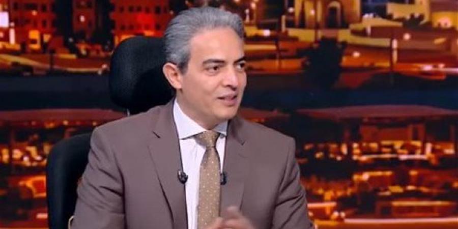 استضافت نقيبا مشكوكا في شرعيته للحديث عن انتحال صفة، ياسمين الخطيب تثير غضب الإعلاميين
