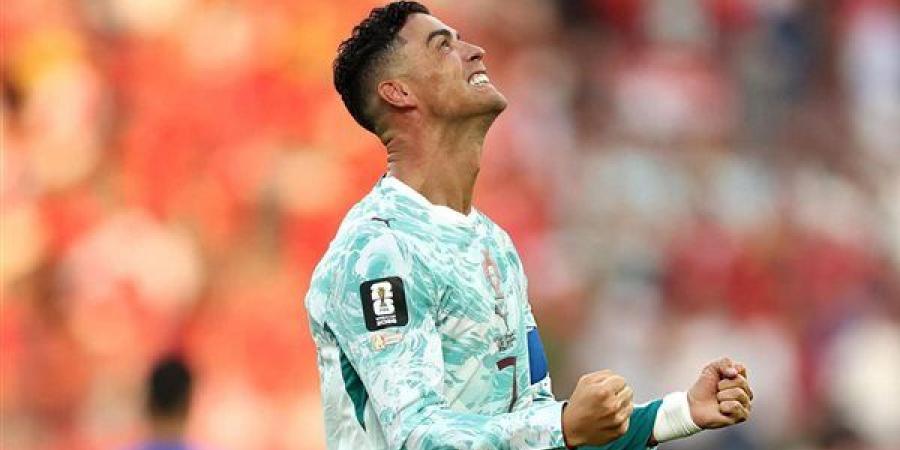 رونالدو يواصل كتابة التاريخ في كأس العالم، إنجاز جديد يضعه خلف ميسي مباشرة