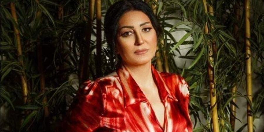 بعد قليل، محاكمة 3 متهمين بسب وقذف الفنانة وفاء عامر عبر وسائل التواصل