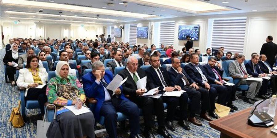 نائب يرفض قانون مستقبل مصر: ينسف المكتسبات الدستورية والموازنة الجديدة