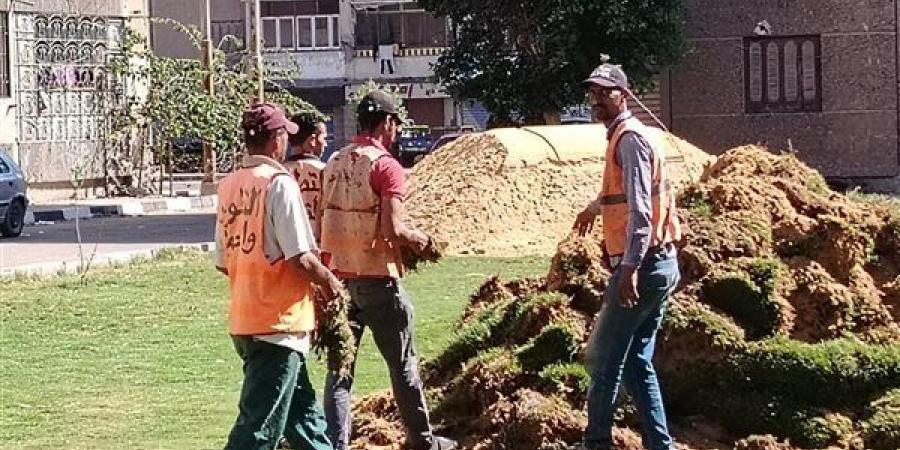 توجيه عاجل من محافظ الإسماعيلية بشأن ري مسطح أخضر بمياه الصرف الصحي (صور)