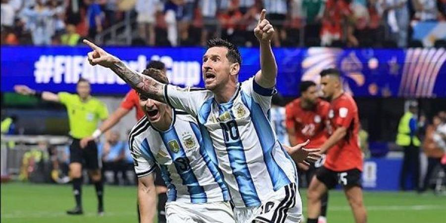ميسي يواجه إنجلترا لأول مرة في تاريخه الكروي