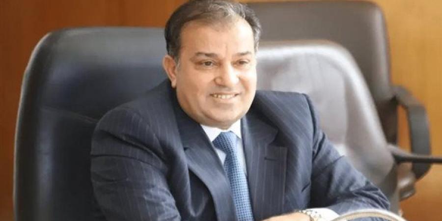 رئيس جامعة قنا: المركز البيو متري يسهل الحصول على الشهادات إلكترونيا