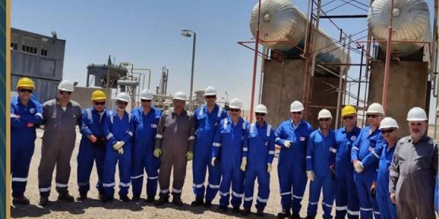 رئيس “جنوب الوادي” يتفقد حقول عش الملاحة بالصحراء الشرقية