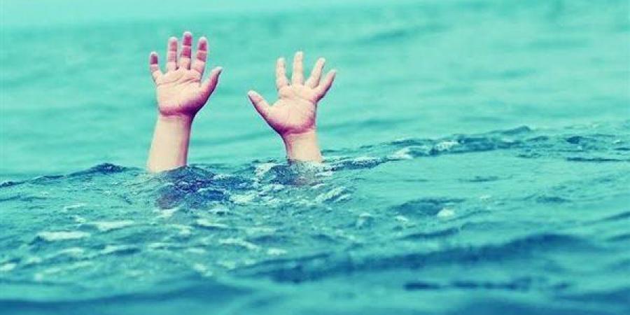 مصرع تلميذ 10 سنوات غرقا بترعة في الكوم الأحمر بقنا