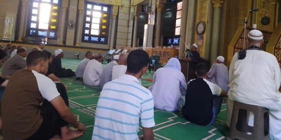 أوقاف أسيوط تُنظّم 21 مجلسًا في فقه العبادات لتعزيز الوعي الشرعي
