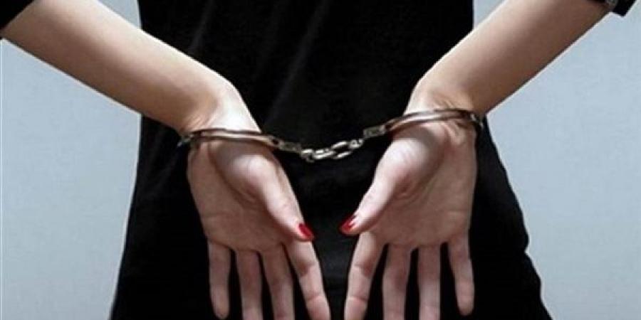 "الهدايا الرقمية" تقود أما وابنتها إلى السقوط في قبضة الأمن ببولاق الدكرور