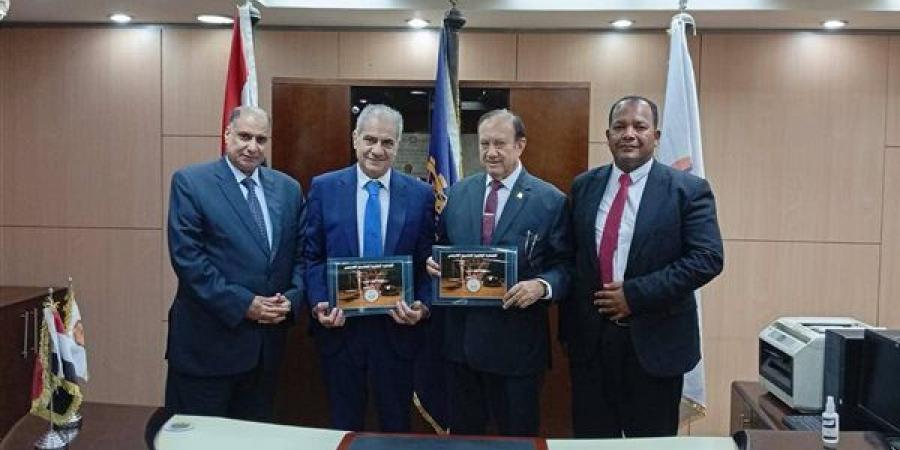 توقيع بروتوكول تعاون بين الجمعية العلمية للتشريع الضريبي وجامعة أسوان