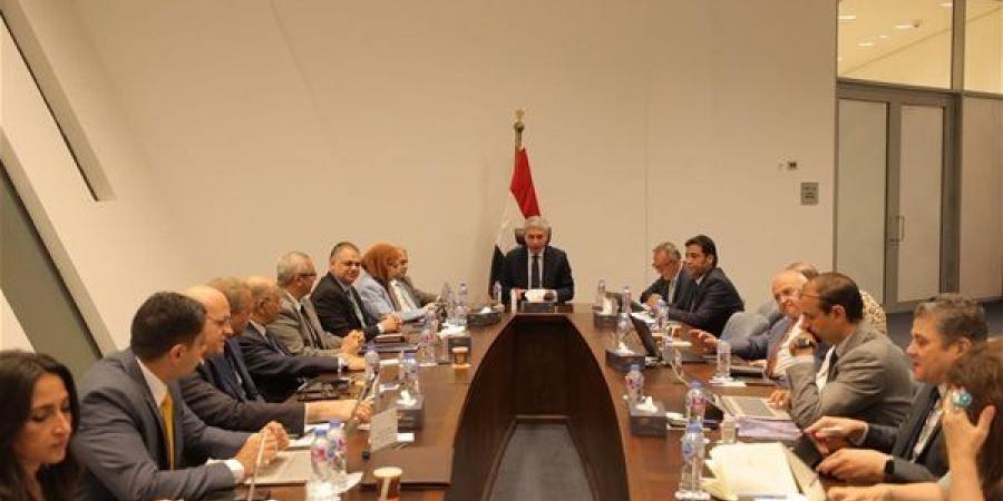 وزير السياحة يترأس اجتماع مجلس إدارة هيئة المتحف المصري الكبير