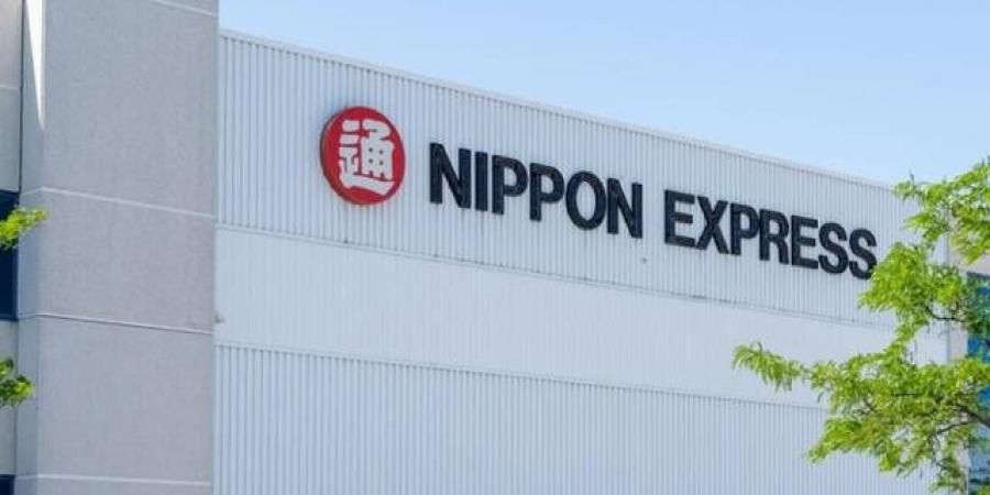 "نيبون ستيل" ترفع توقعات أرباحها السنوية بدعم قوة السوق الأمريكية