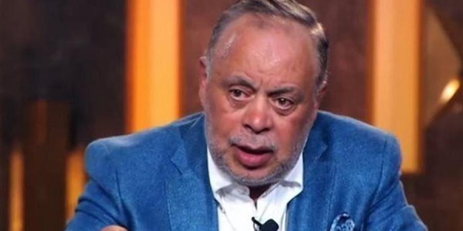 أشرف زكي يكشف سبب قلة أعماله الفنية: التمثيل يحتاج إلى تفرغ ذهني